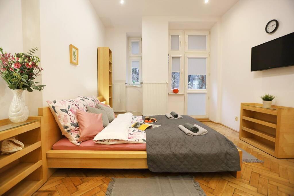 Batorego Cosy Apartment 2 Krasków Eksteriør bilde